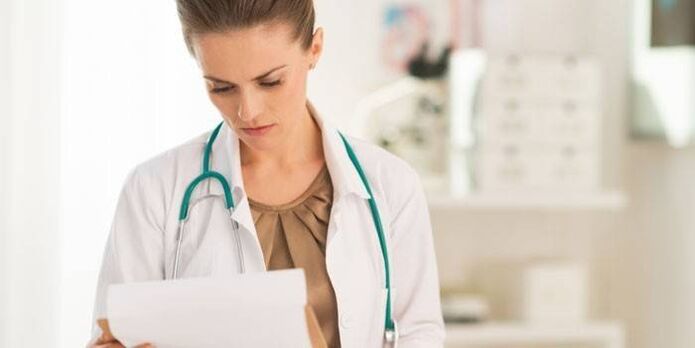 Dokter iwwerpréift Tester fir Diagnos Papillomavirus